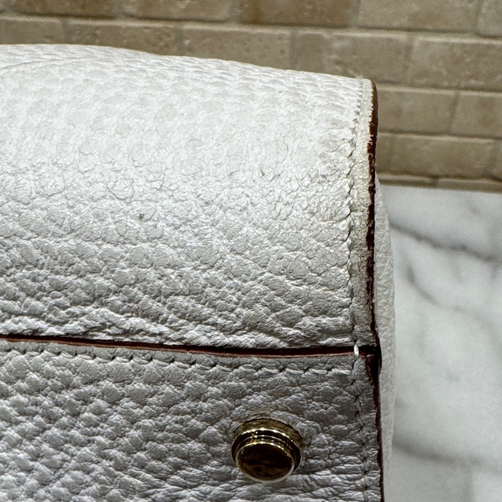 Gucci Junco White Calfskin Leather Vintage Shoulder Bag Authentic - Picture 11 of 16